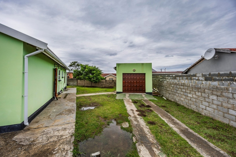 3 Bedroom Property for Sale in Sunnyridge Eastern Cape